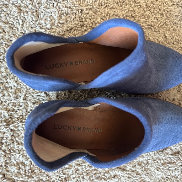 Lucky Brand Booties - W6 - Picture 3 of 4